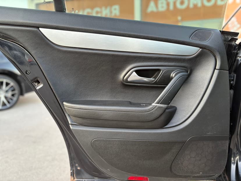 volkswagen-passat cc-2008-307-22