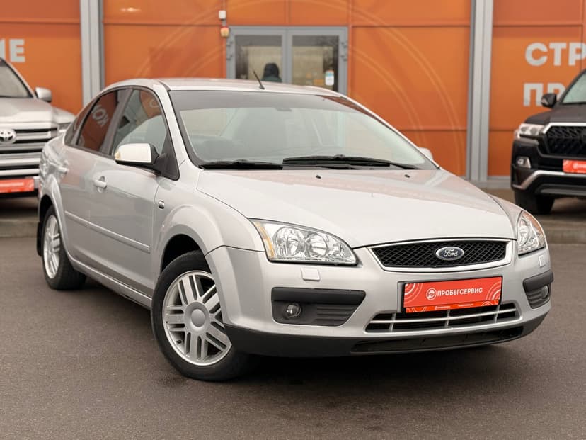 ford-focus-2007-789-2