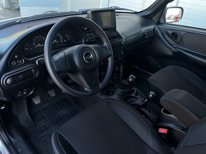 chevrolet-niva-2019-407-17