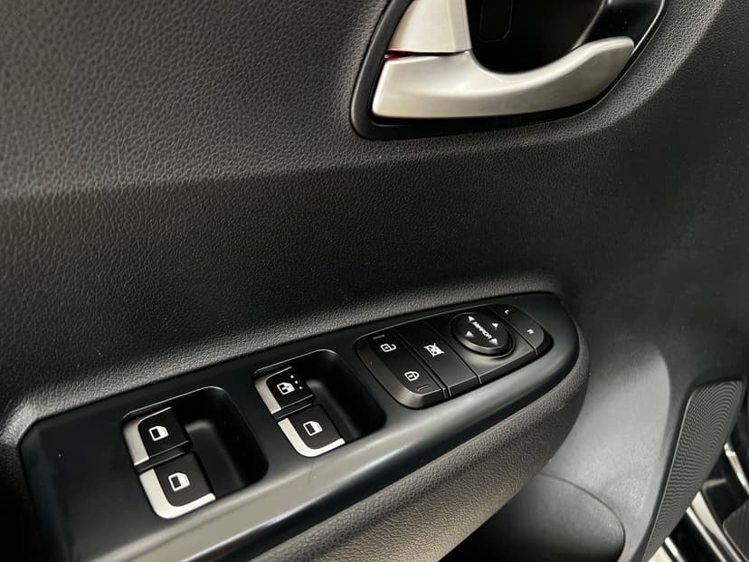 kia-rio-2019-1231-22