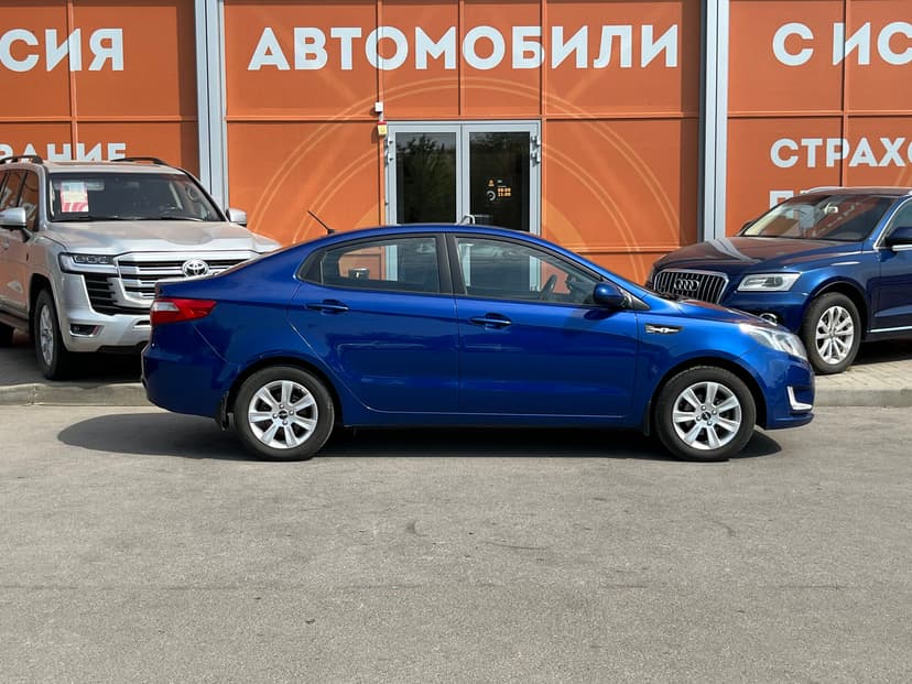 kia-rio-2012-252-3