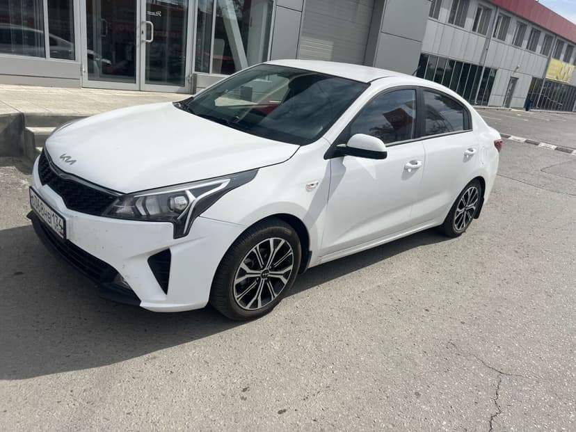 kia-rio-2022-299-0