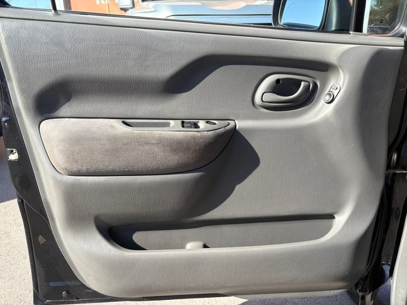 opel-agila-2001-206-21
