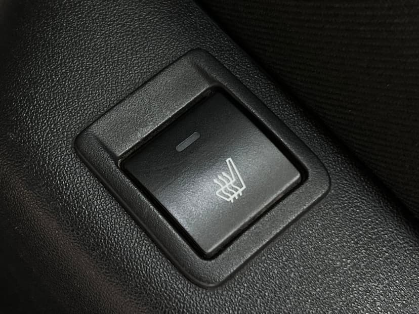 citroen-c-elysee-2013-18-17