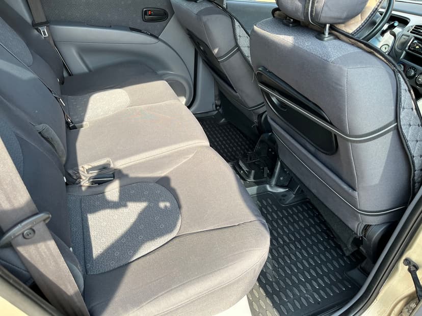 hyundai-matrix-2008-251-22