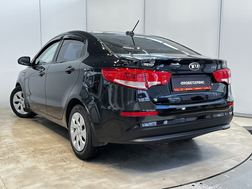 kia-rio-2017-1096-4