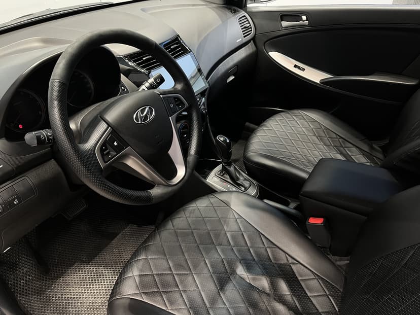 hyundai-solaris-2015-1125-5