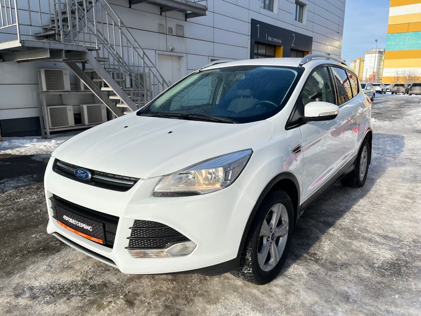 ford-kuga-2013-1108-0