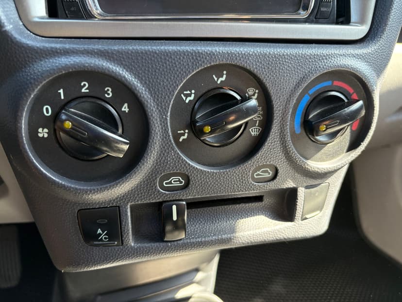 kia-picanto-2007-240-14