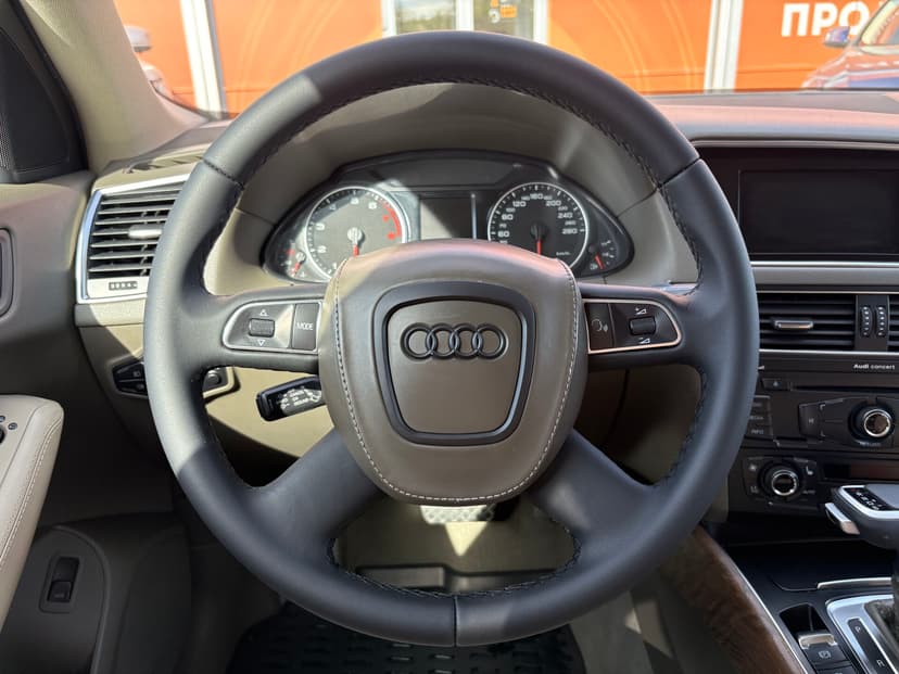 audi-q5-2011-271-11