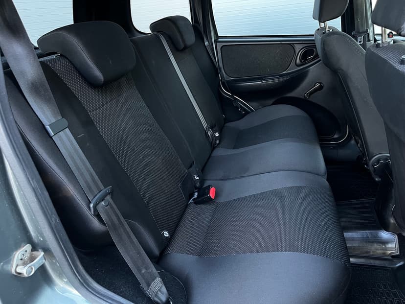 chevrolet-niva-2017-98-21