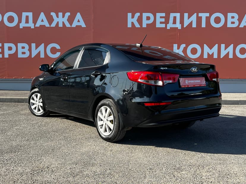 kia-rio-2017-97-6