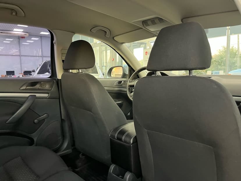 skoda-octavia-2012-285-26