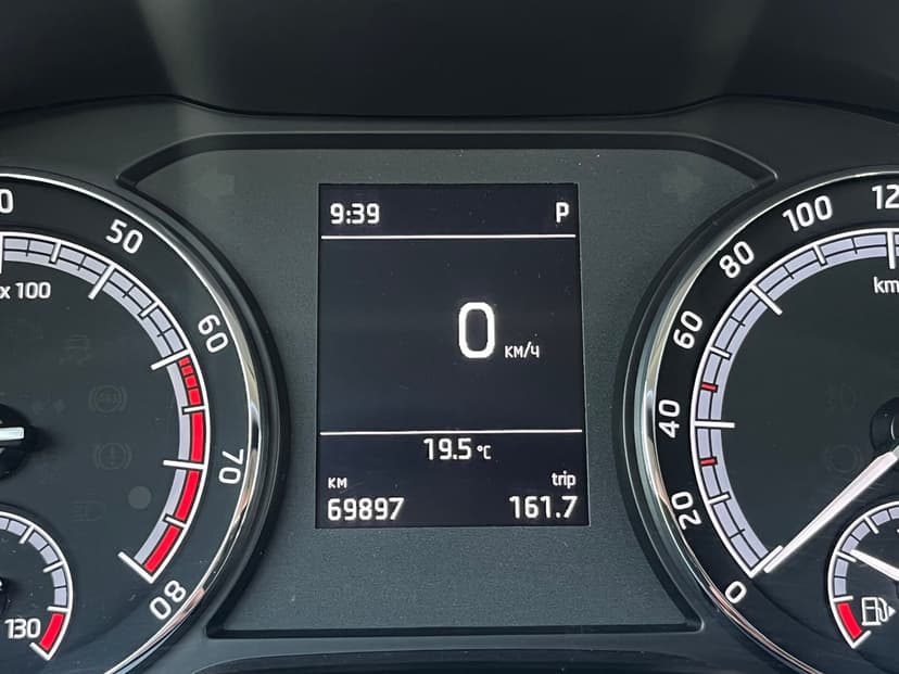 skoda-karoq-2022-82-31