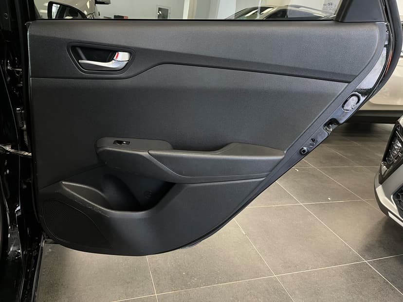 hyundai-solaris-2021-133-25