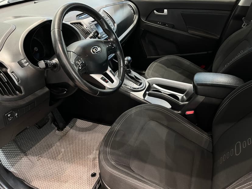 kia-sportage-2013-672-8