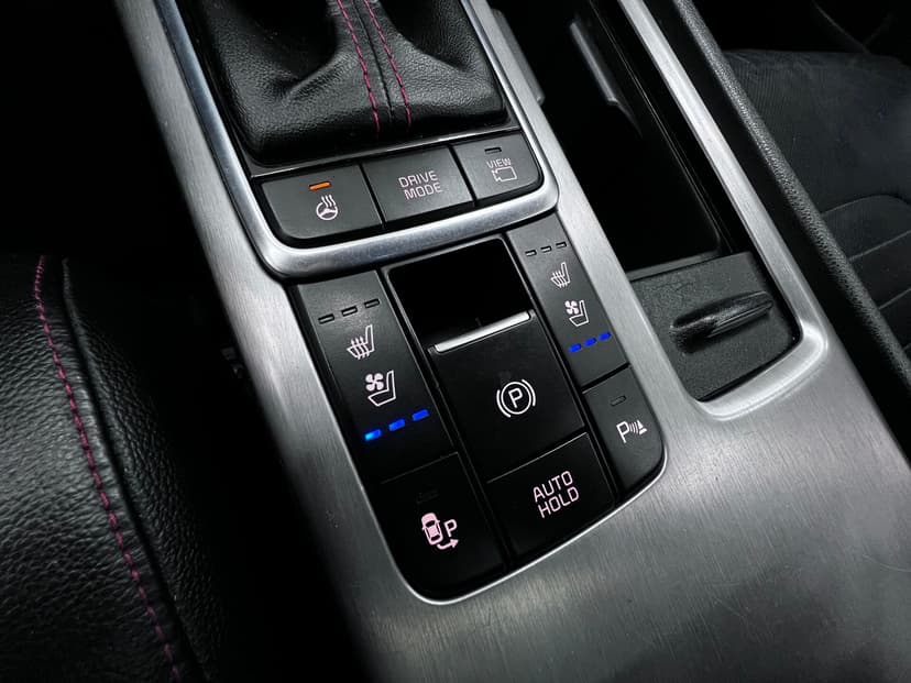 kia-optima-2017-2-32