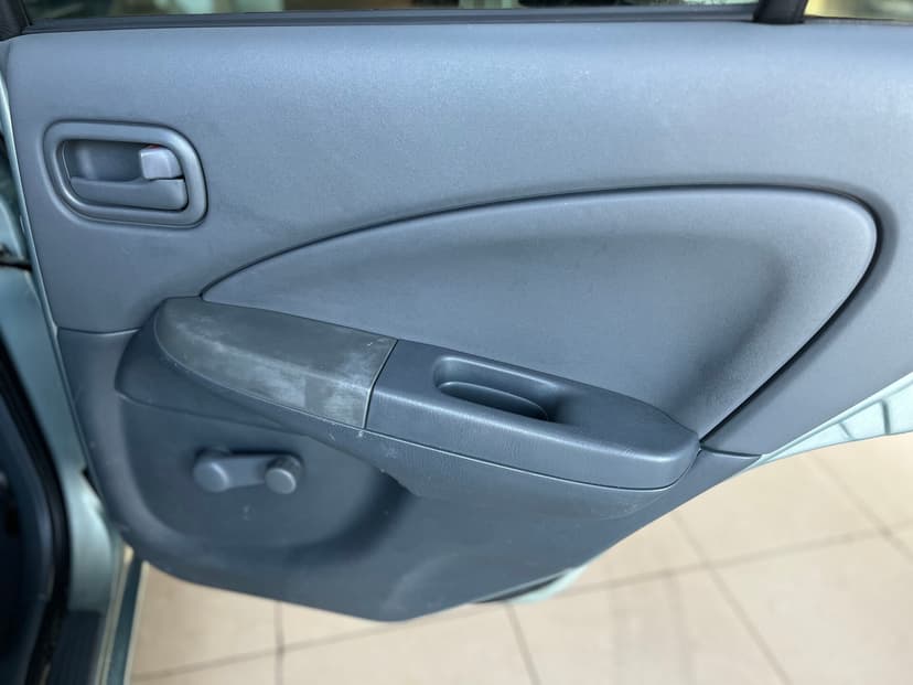 nissan-almera classic-2006-257-19