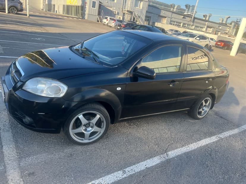 chevrolet-aveo-2010-440-0