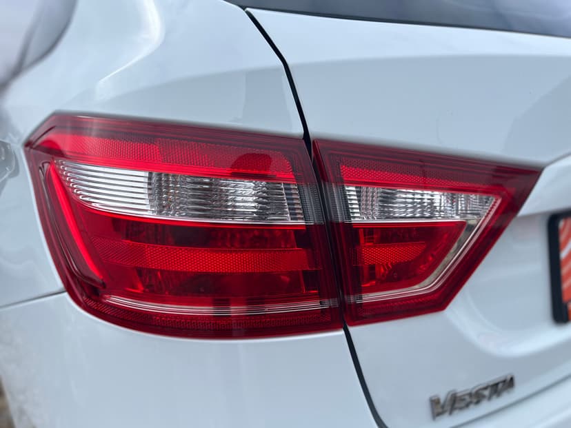 ваз (lada)-vesta-2021-1067-8