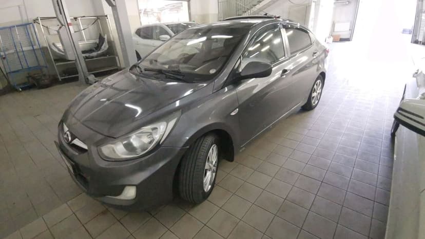 hyundai-solaris-2011-343-0