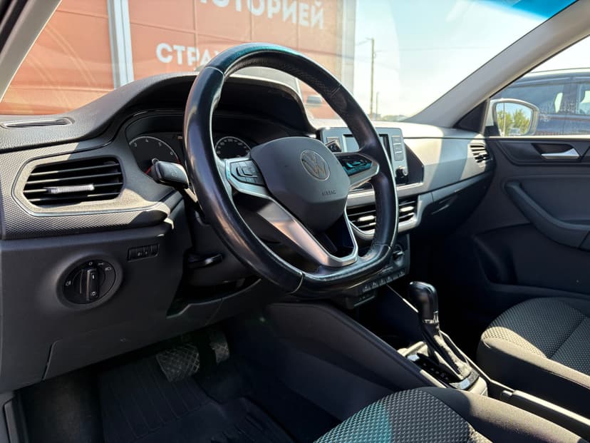 volkswagen-polo-2021-196-19