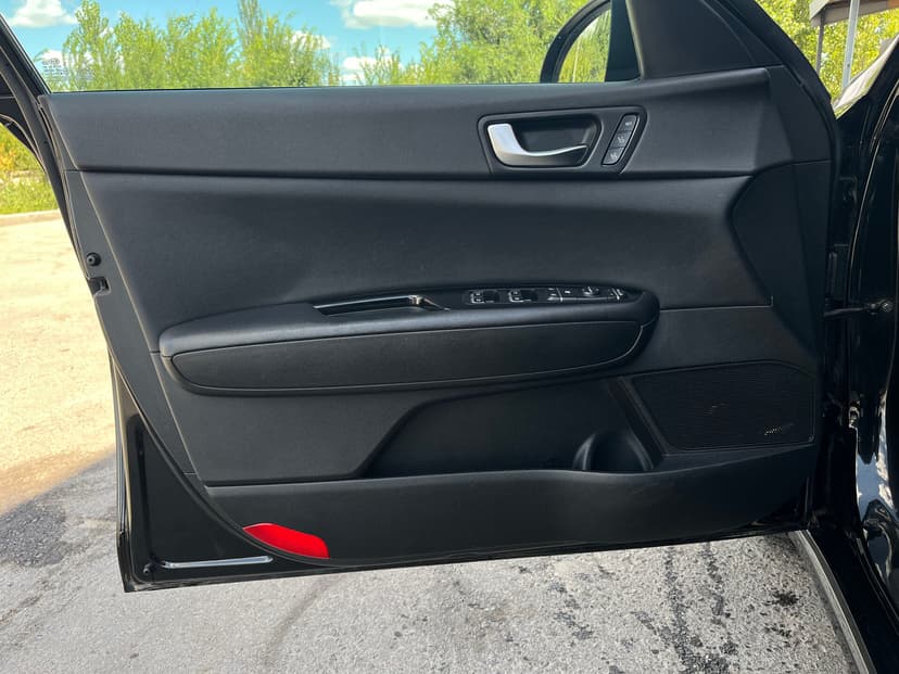 kia-optima-2018-65-19