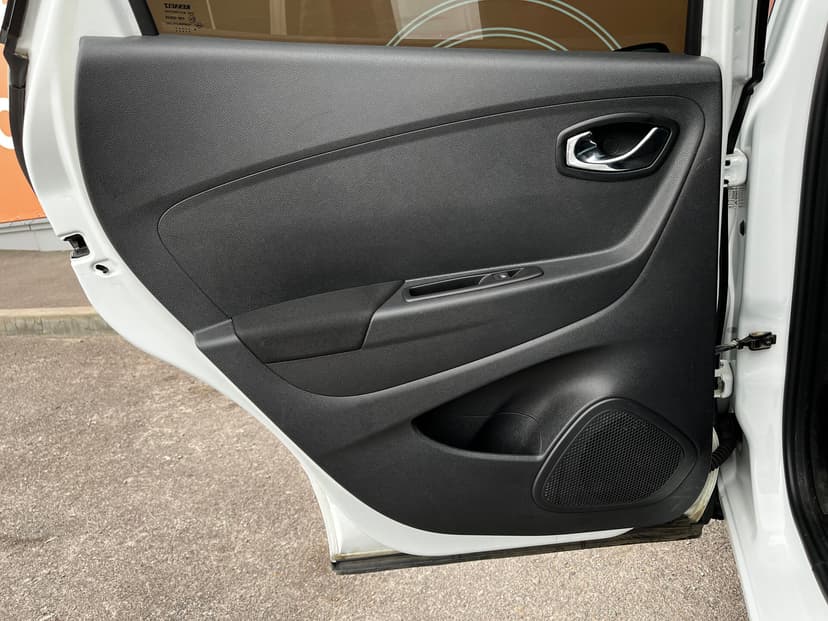 renault-kaptur-2018-88-23