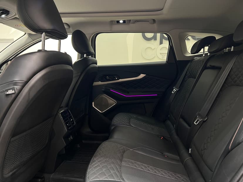 exeed-txl-2022-730-16