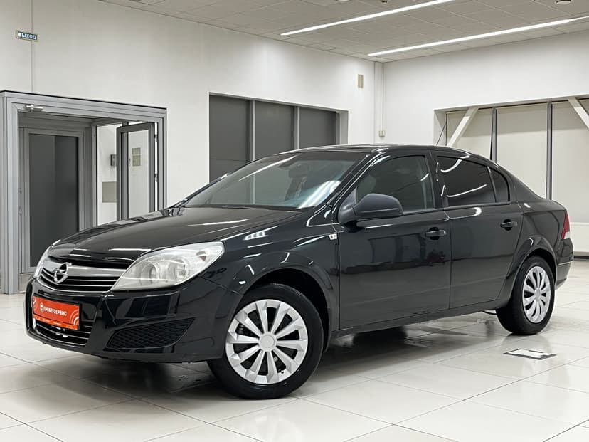 opel-astra-2013-677-0
