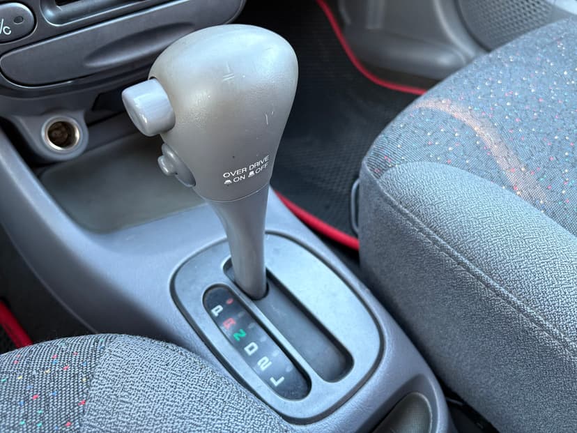 hyundai-accent-2008-235-15