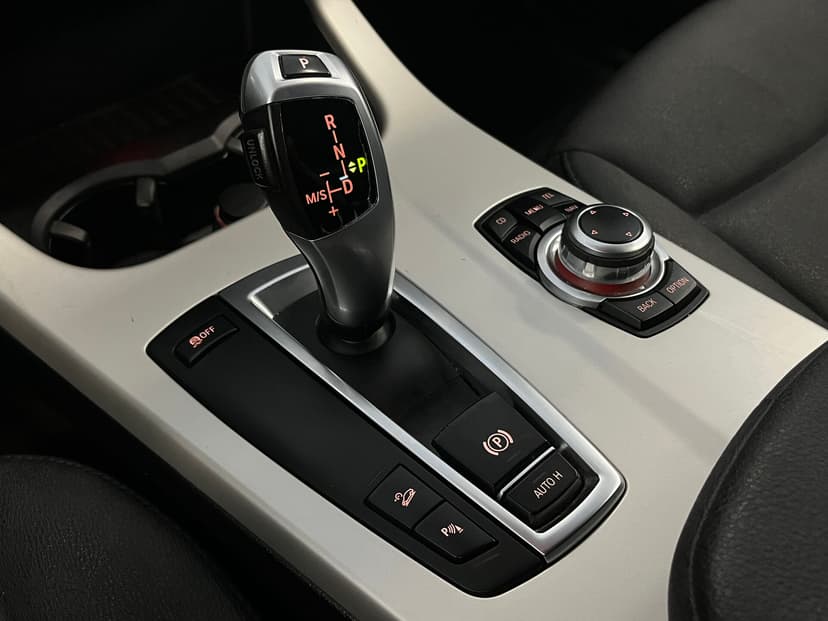bmw-x3-2011-38-12