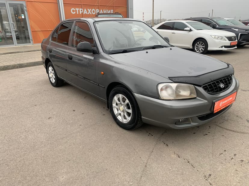 hyundai-accent-2005-686-1