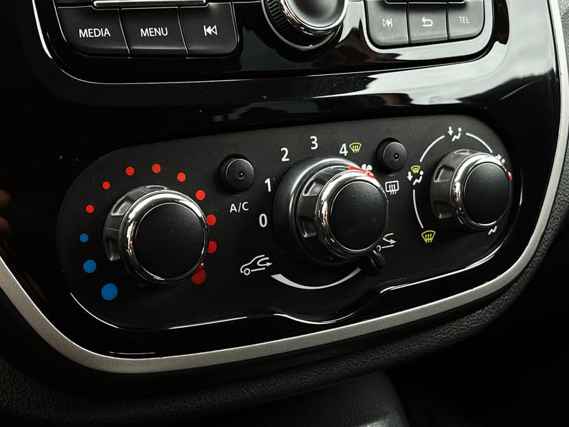 renault-kaptur-2018-88-16