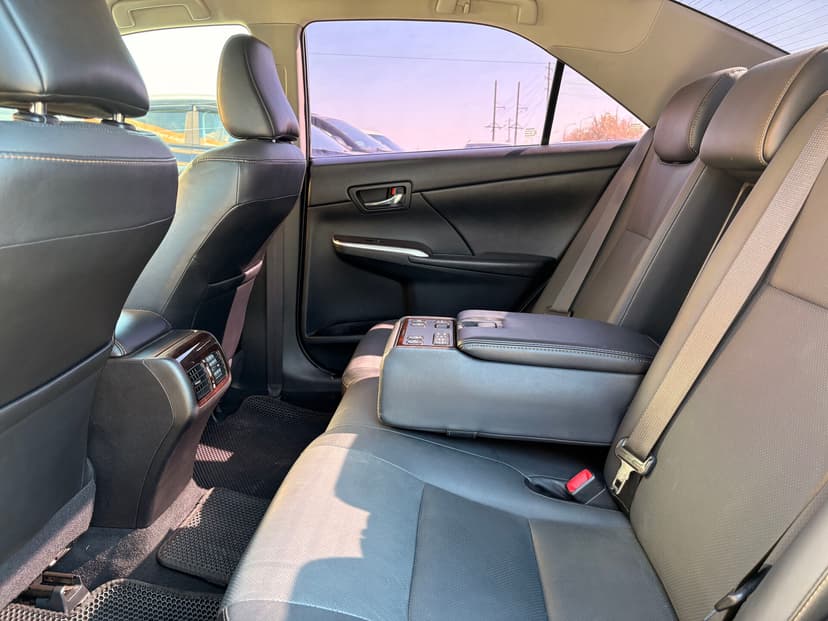 toyota-camry-2015-361-29