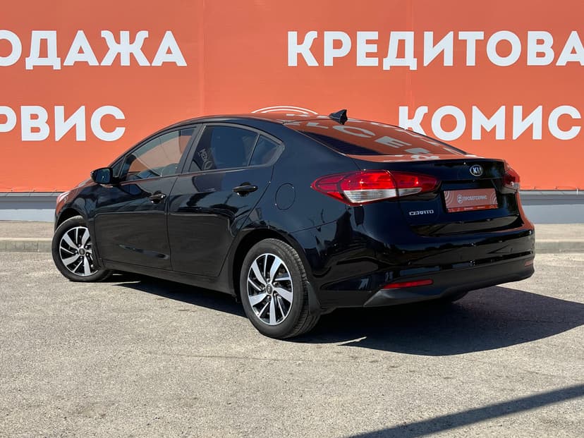 kia-cerato-2017-60-6