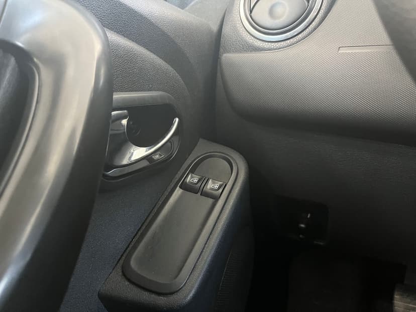 renault-duster-2018-171-16