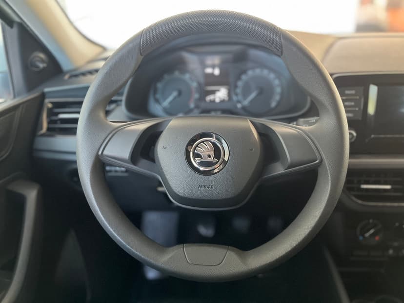 skoda-rapid-2020-189-11