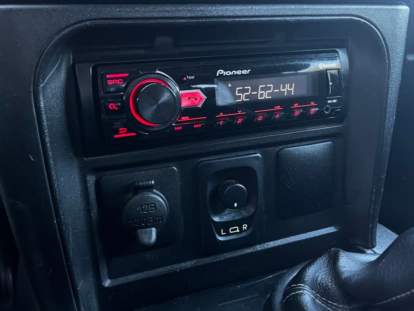 chevrolet-niva-2017-98-12