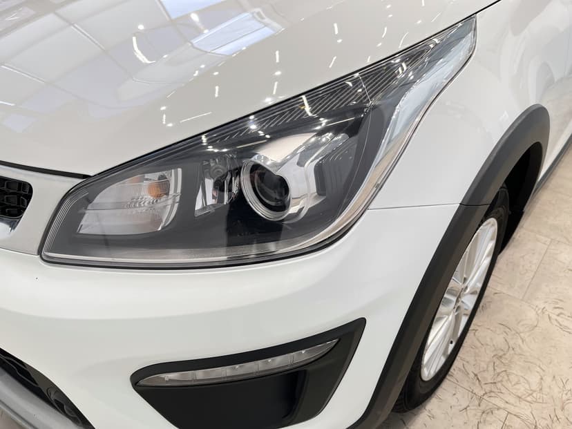 kia-rio x-line-2020-1230-10