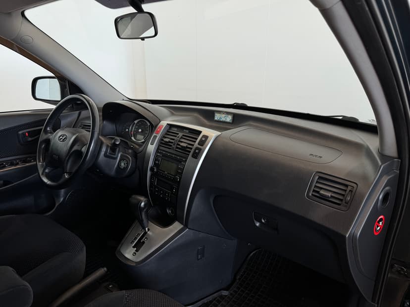 hyundai-tucson-2008-510-11