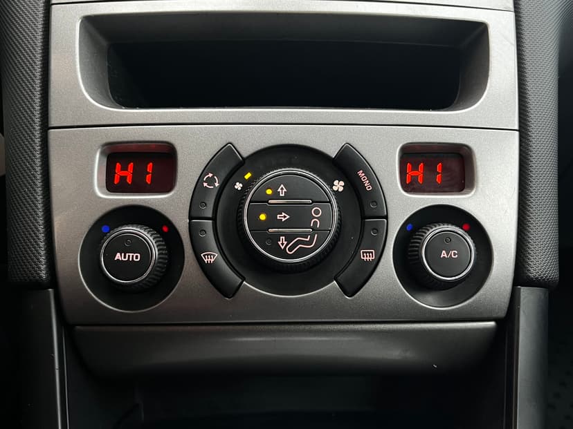 peugeot-408-2013-272-13