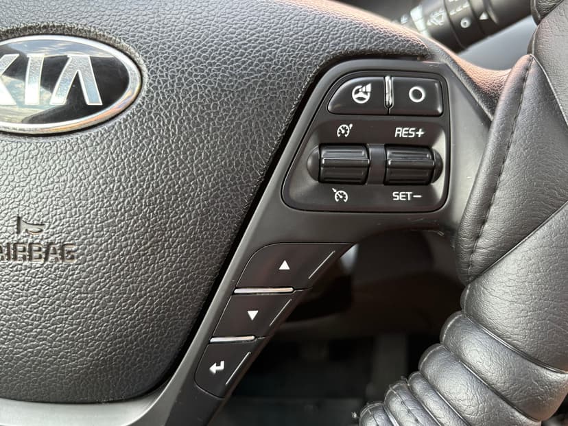 kia-ceed-2013-175-12
