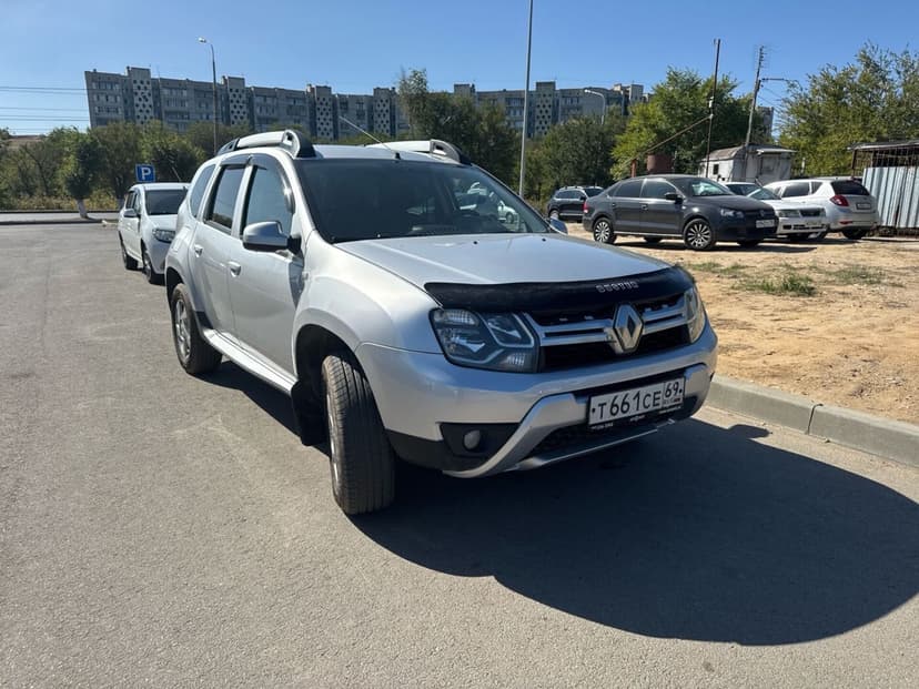 renault-duster-2017-359-0