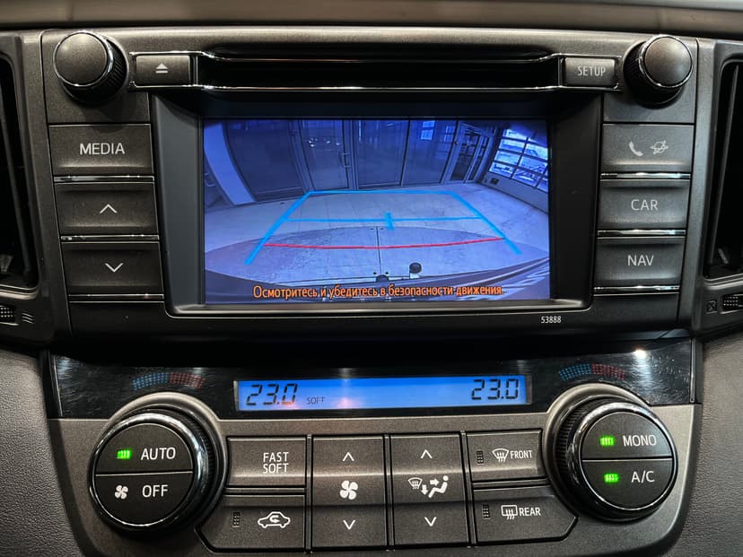 toyota-rav4-2013-1124-22