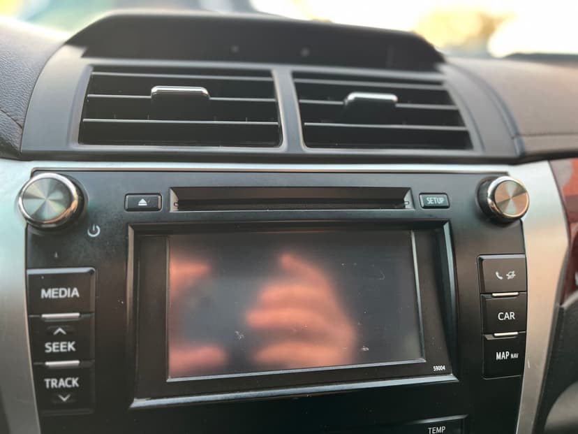 toyota-camry-2014-568-14