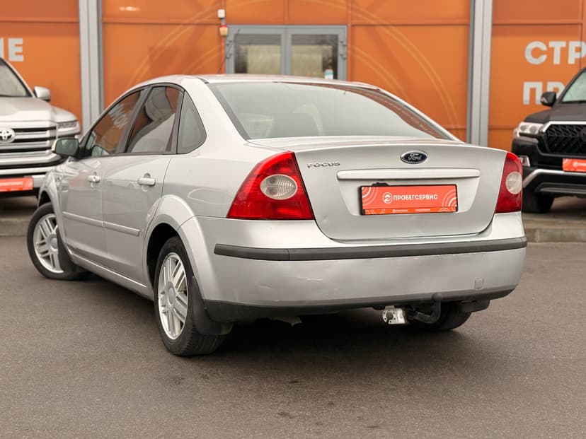 ford-focus-2007-789-6