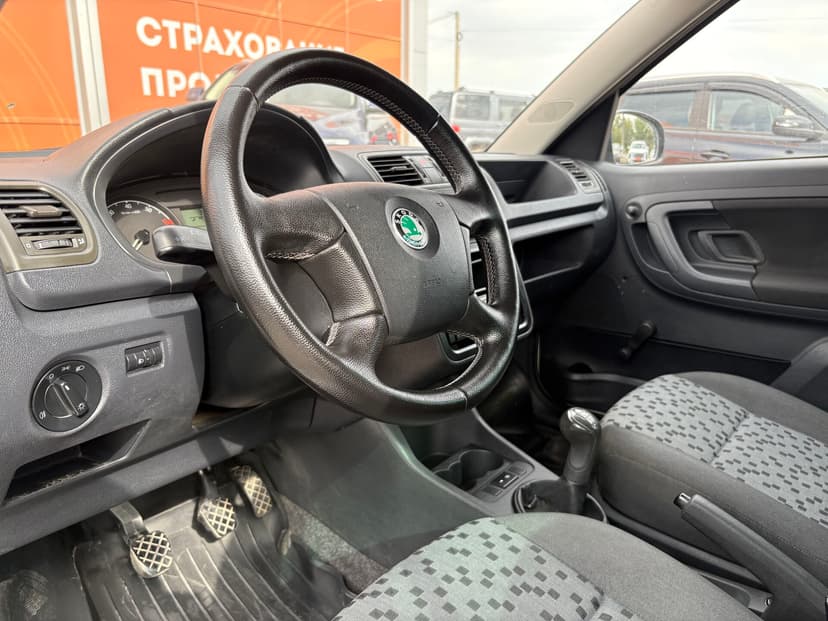 skoda-praktik-2008-229-16