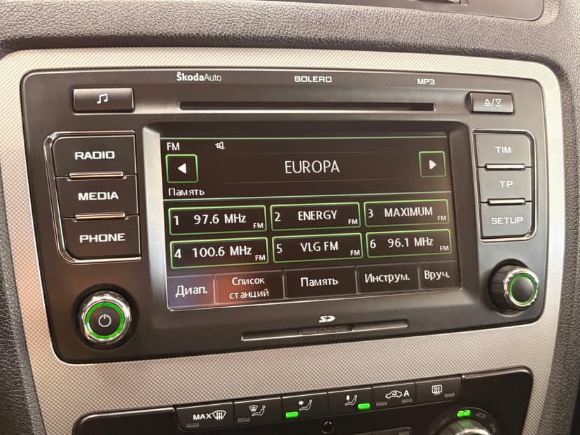 skoda-octavia-2011-519-15