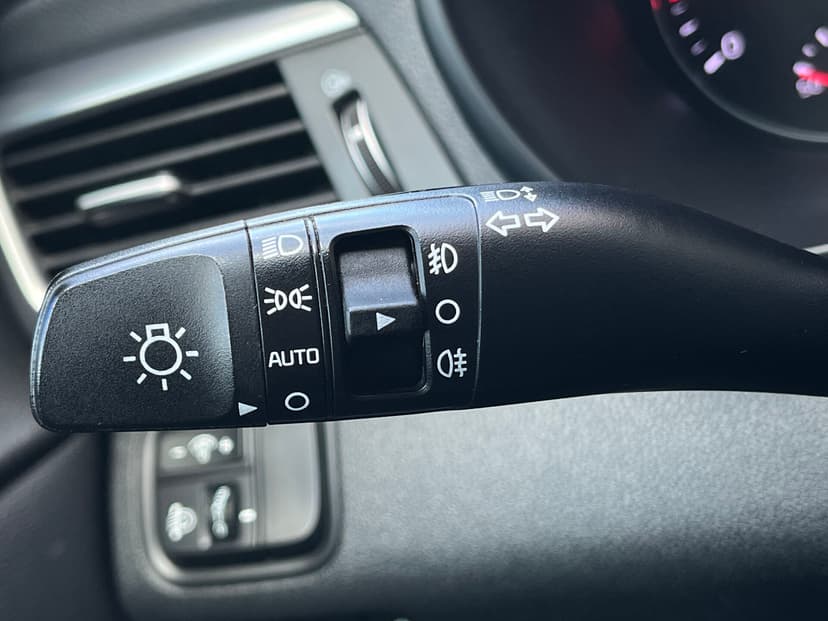 kia-optima-2018-65-9